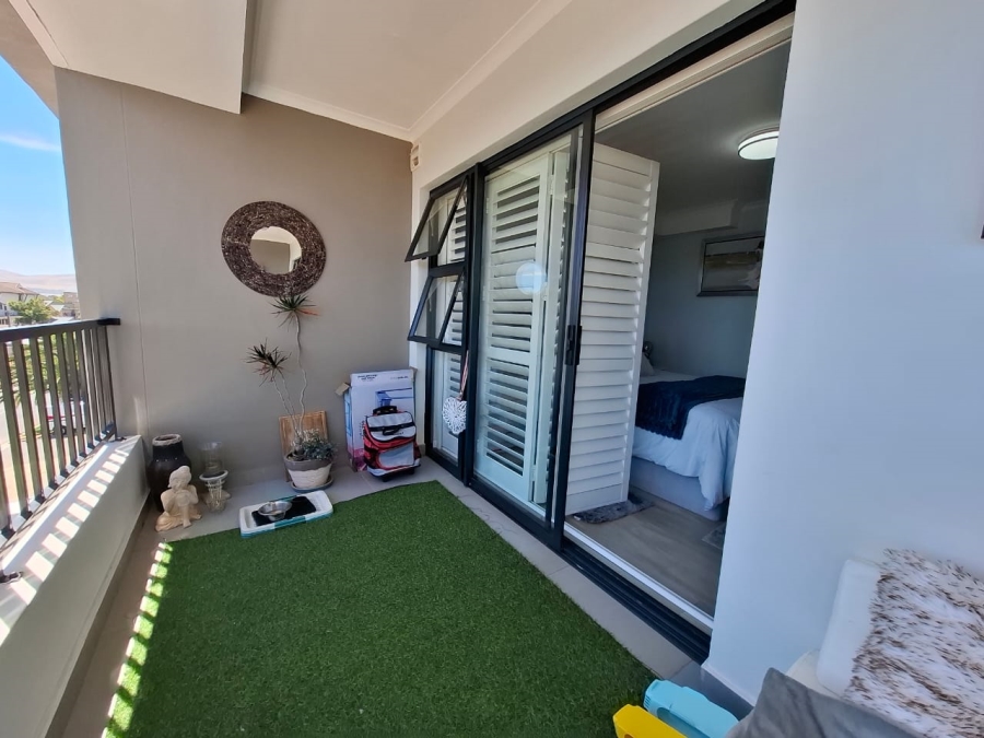 2 Bedroom Property for Sale in Table View Western Cape